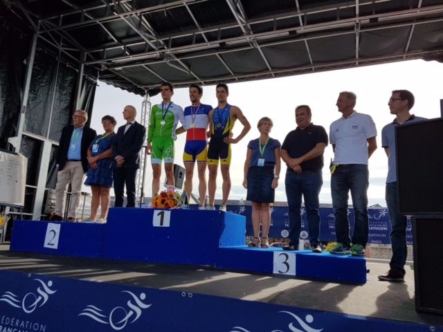 Championnats France triathlon : Gwladys 1ère, Léo 3ème - GPFFTri #4 : St Jean VTA 4ème